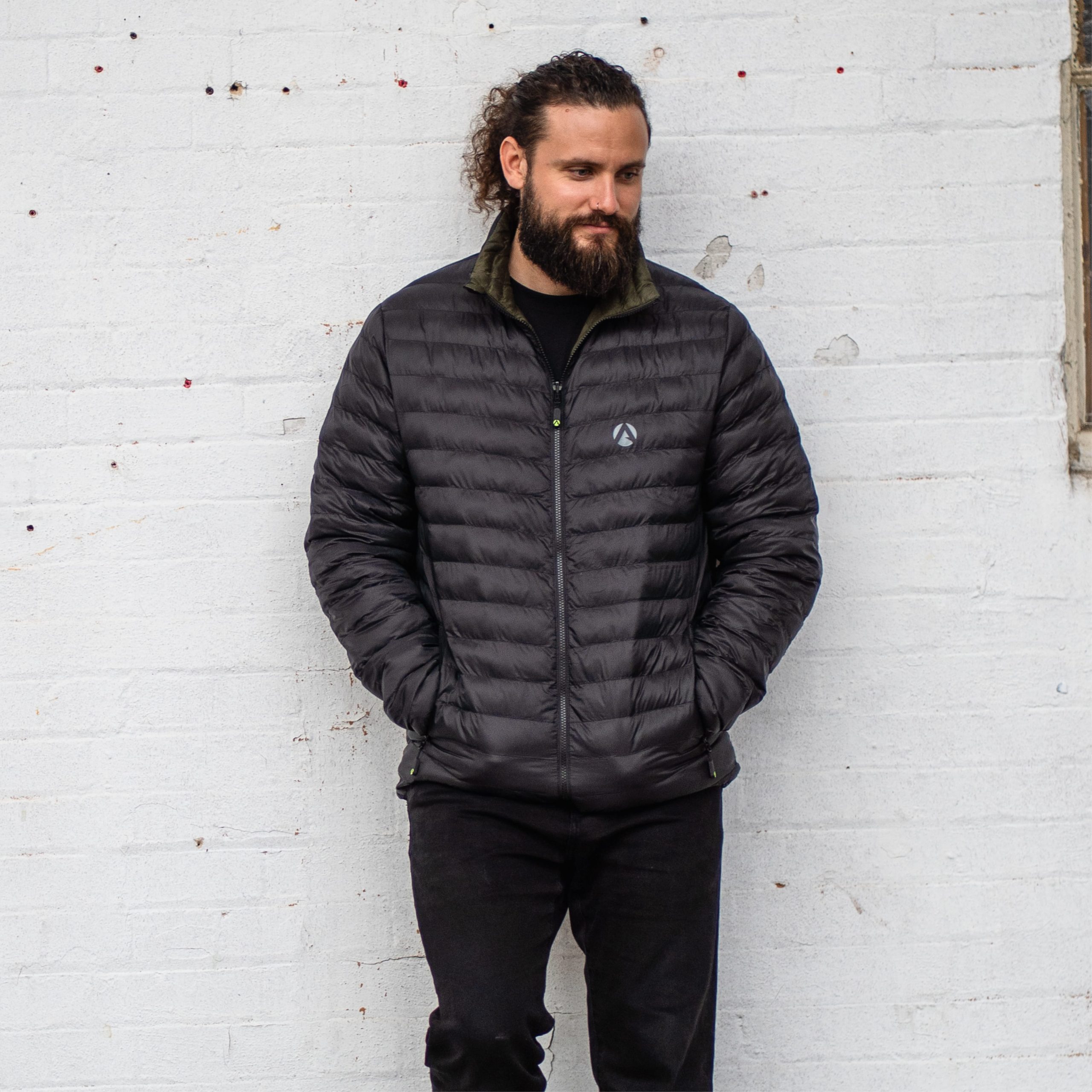 AT4600 - Reversible Puffer Jacket - Black/Olive - Image 14